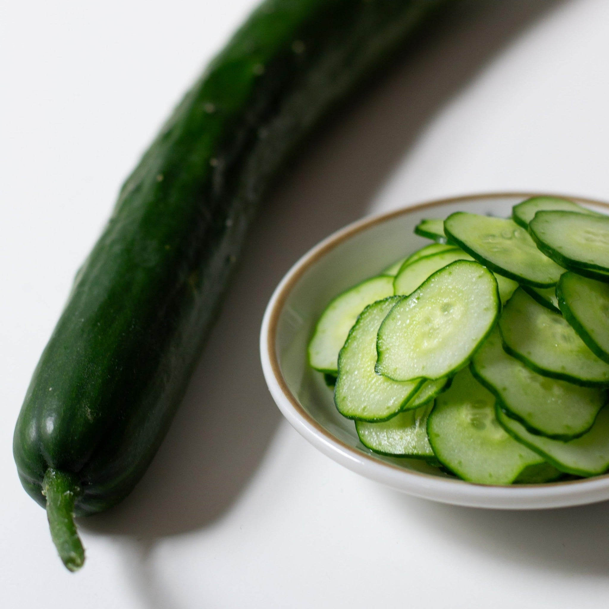 キュウリページ Natsu Cucumber seeds - ナツきゅうりの種 - (25 seeds)