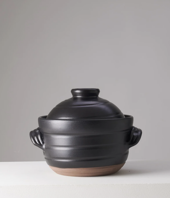 Rice Pot Made of Petalite -大黒ご飯鍋-